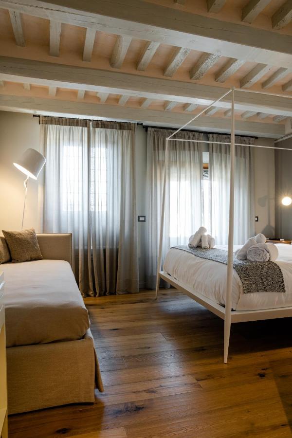 Bed and breakfast Anima Di Vinci Extérieur photo